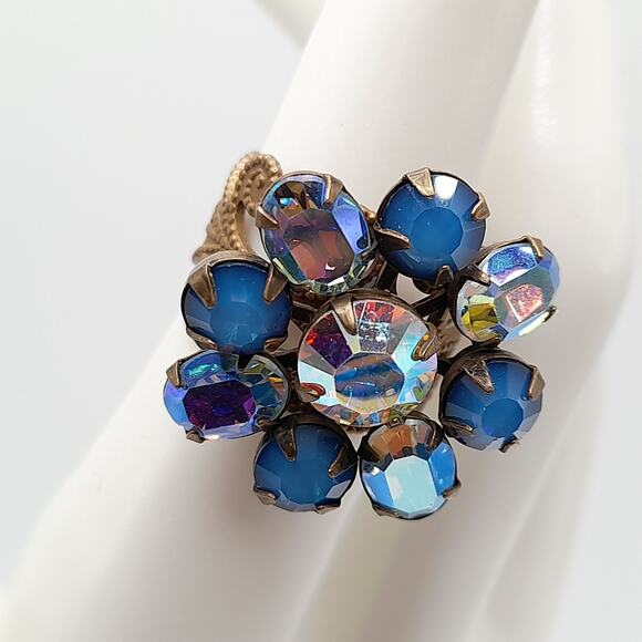 Vintage Blue AB Rhinestone Ring, Brass Filigree, US Size 6 Adjustable - Picture 7 of 10